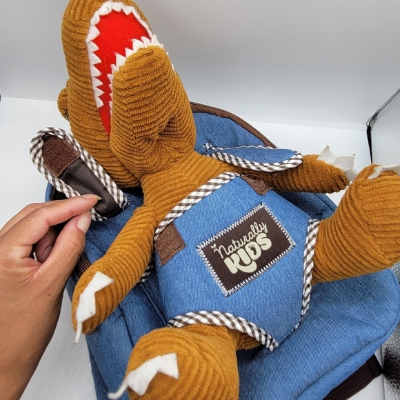 Excellent Naturally Kids Denim Backpack with Attachable Stuffed Dinosaur 18 mo.+ - Picture 5 of 10